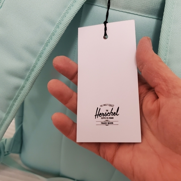 NWT Herschel Supply Co. IONA Backpack Blue Tint in Color, Versatile Great bag - Picture 7 of 9